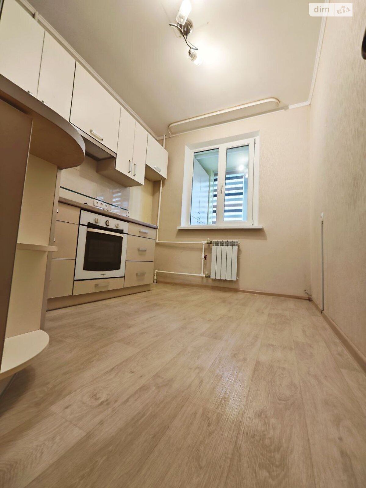 Продажа однокомнатной квартиры в Харькове, на ул. 92 бригады, район Роганский фото 1 Продажа однокомнатной квартиры в Харькове, на ул. 92 бригады, район Роганский фото 1
