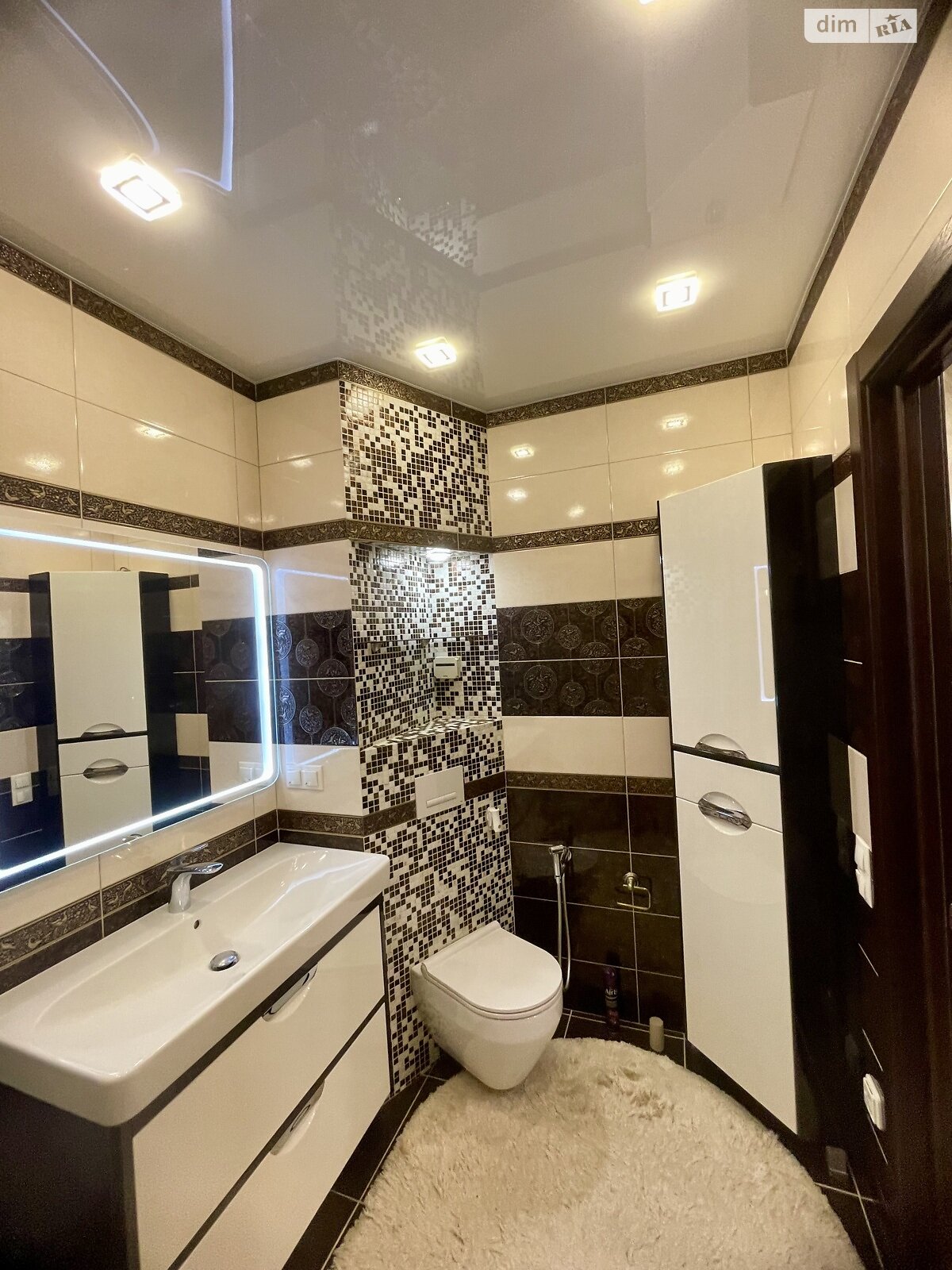 Продажа трехкомнатной квартиры в Харькове, на ул. 92 бригады 45, кв. 74, район Роганский фото 1 Продажа трехкомнатной квартиры в Харькове, на ул. 92 бригады 45, кв. 74, район Роганский фото 1