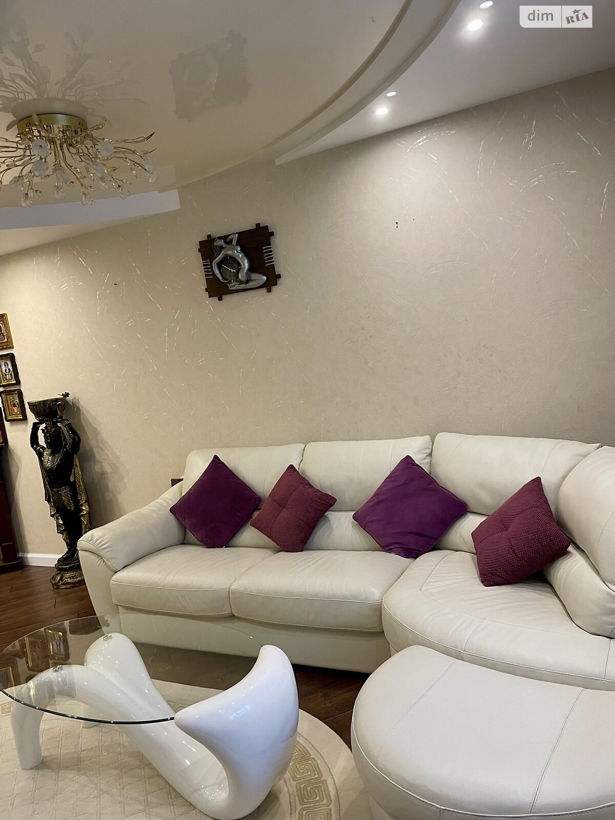 Продажа трехкомнатной квартиры в Харькове, на ул. 92 бригады 45, кв. 74, район Роганский фото 1 Продажа трехкомнатной квартиры в Харькове, на ул. 92 бригады 45, кв. 74, район Роганский фото 1