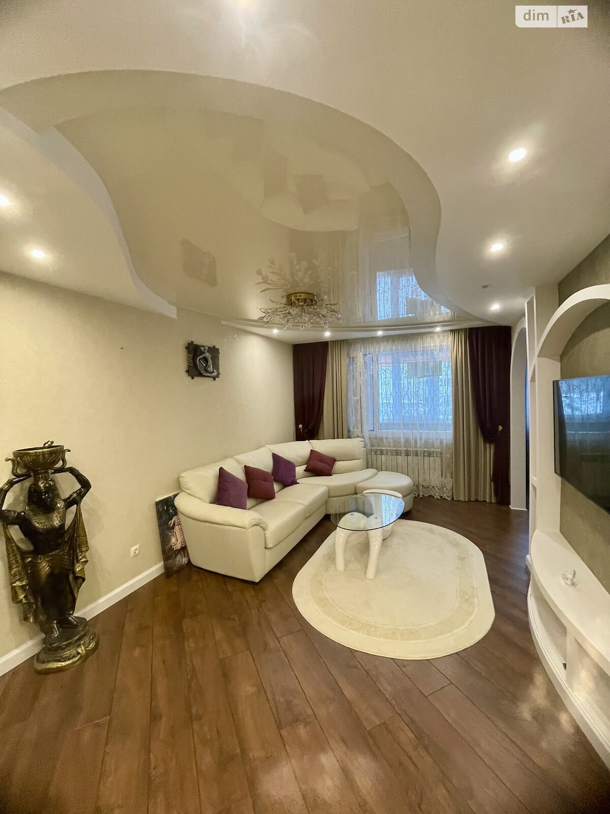 Продажа трехкомнатной квартиры в Харькове, на ул. 92 бригады 45, кв. 74, район Роганский фото 1 Продажа трехкомнатной квартиры в Харькове, на ул. 92 бригады 45, кв. 74, район Роганский фото 1