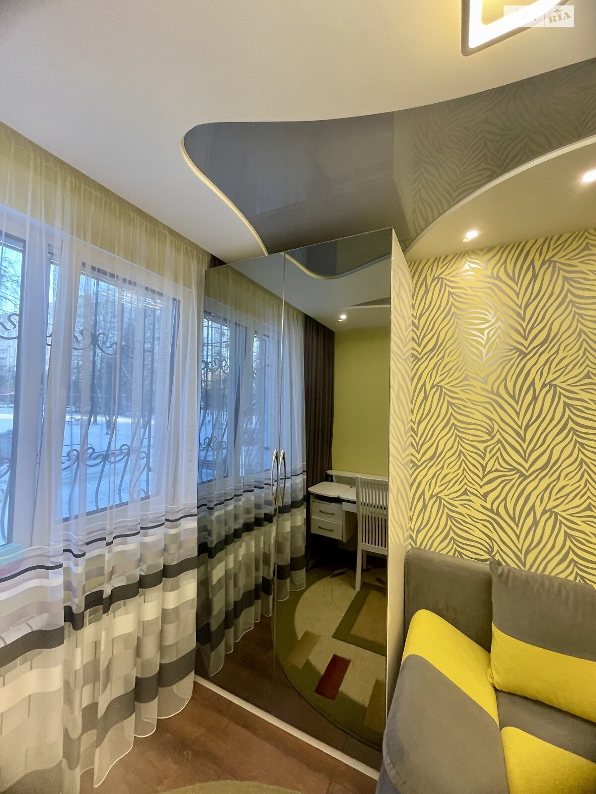 Продажа трехкомнатной квартиры в Харькове, на ул. 92 бригады 45, кв. 74, район Роганский фото 1 Продажа трехкомнатной квартиры в Харькове, на ул. 92 бригады 45, кв. 74, район Роганский фото 1