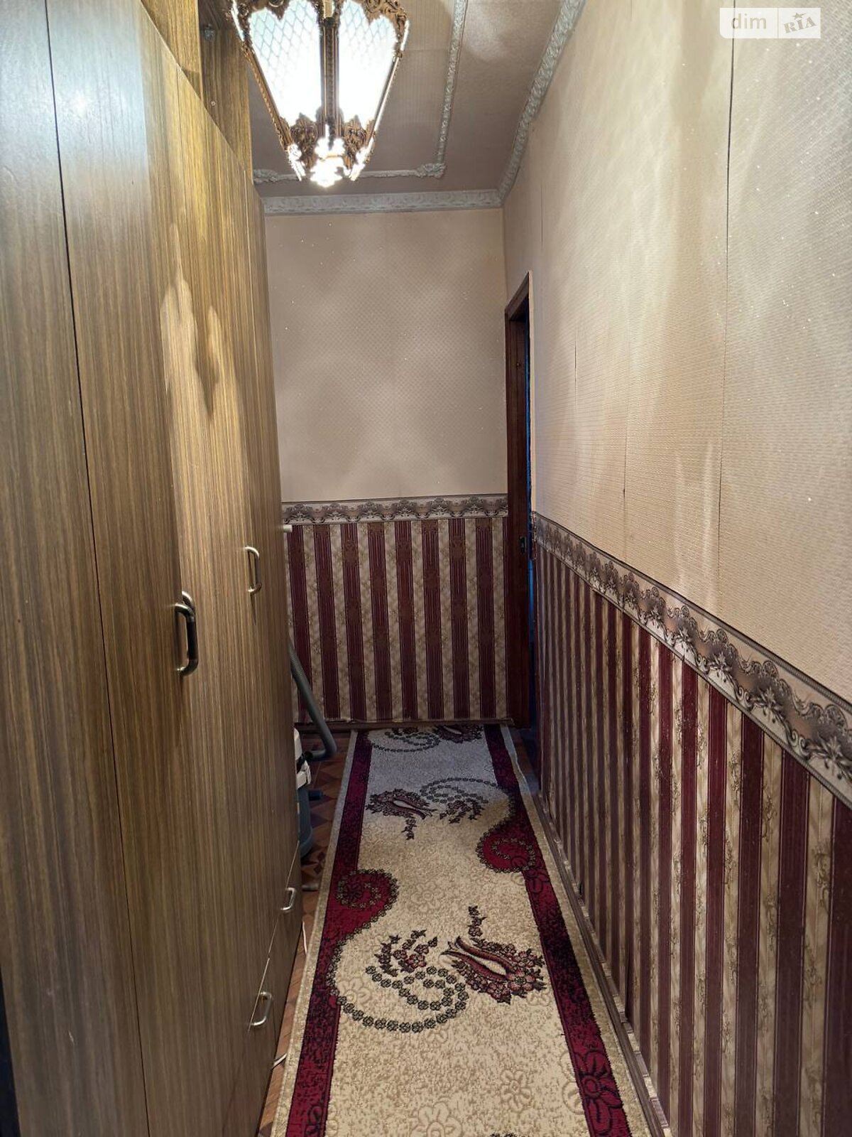 Продажа трехкомнатной квартиры в Харькове, на ул. Александра Зубарева 35, район Роганский фото 1