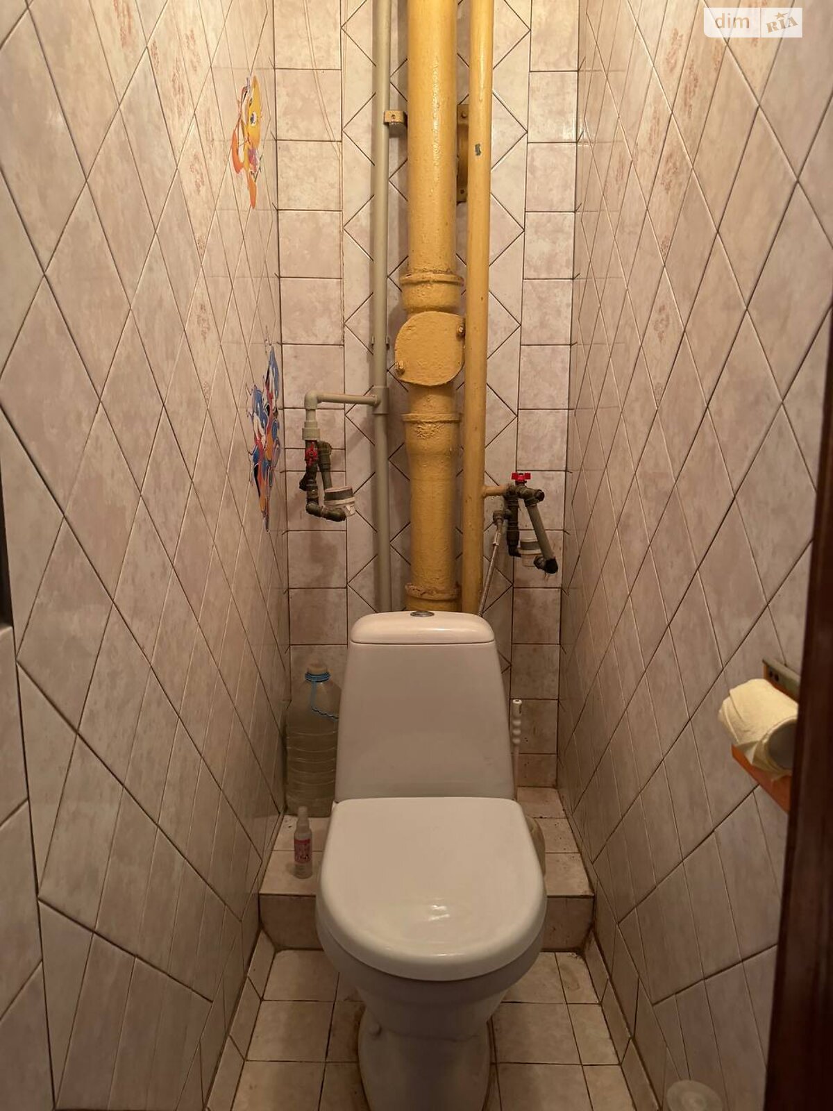 Продажа трехкомнатной квартиры в Харькове, на ул. Александра Зубарева 35, район Роганский фото 1
