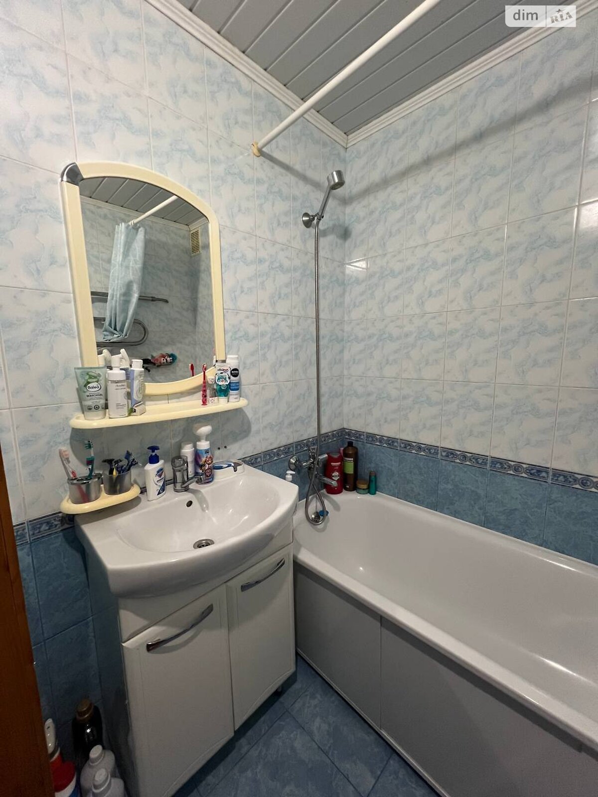 Продажа двухкомнатной квартиры в Харькове, на ул. Роганская 156, район Роганский фото 1 Продажа двухкомнатной квартиры в Харькове, на ул. Роганская 156, район Роганский фото 1