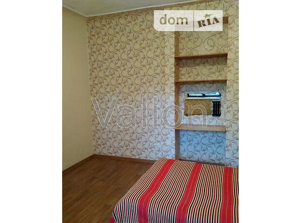 Продажа трехкомнатной квартиры в Харькове, на Тархова Сергея ул. район Роганский фото 1 Продажа трехкомнатной квартиры в Харькове, на Тархова Сергея ул. район Роганский фото 1