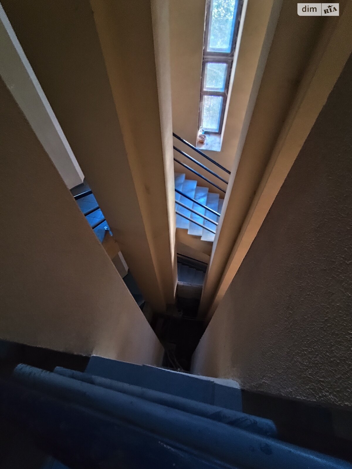 Продаж однокімнатної квартири в Харкові, на бул. Профспілковий, район Рубанівка фото 1