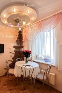 Продажа трехкомнатной квартиры в Харькове, на пер. Титаренковский 1, район Рубановка фото 2
