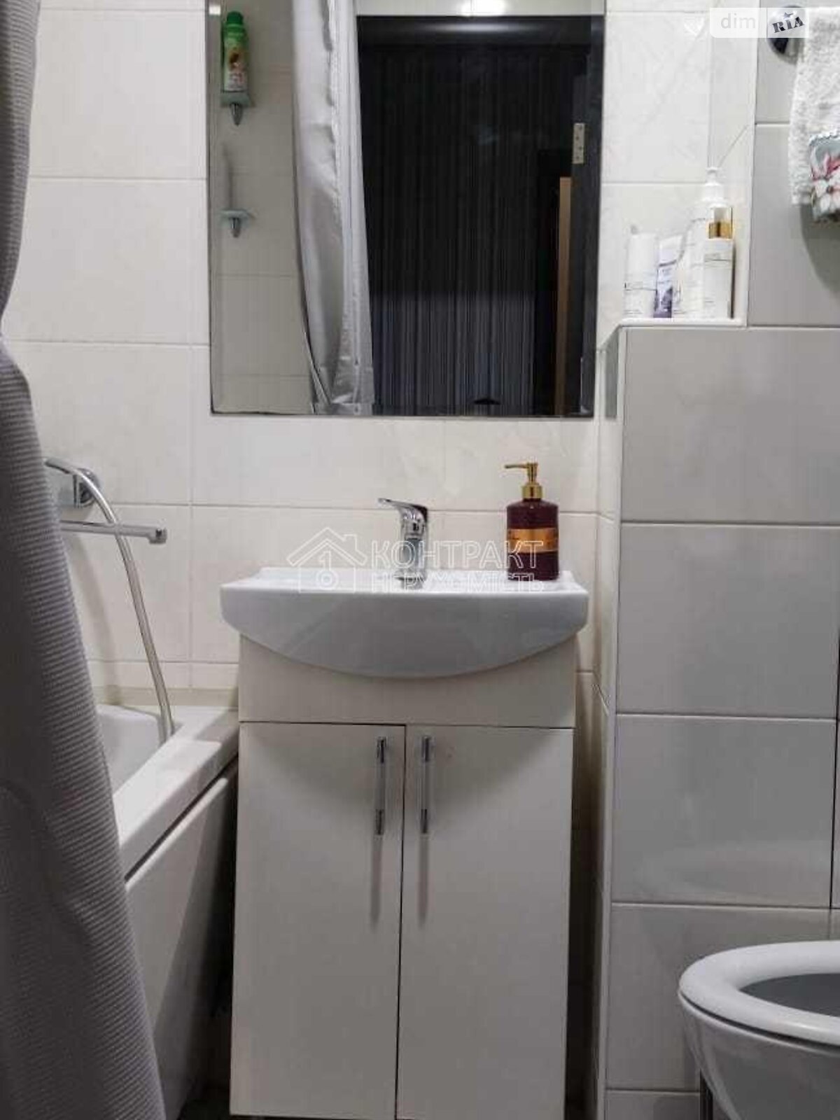 Продаж двокімнатної квартири в Харкові, на вул. Валентинівська, район Салтівка фото 1 Продаж двокімнатної квартири в Харкові, на вул. Валентинівська, район Салтівка фото 1