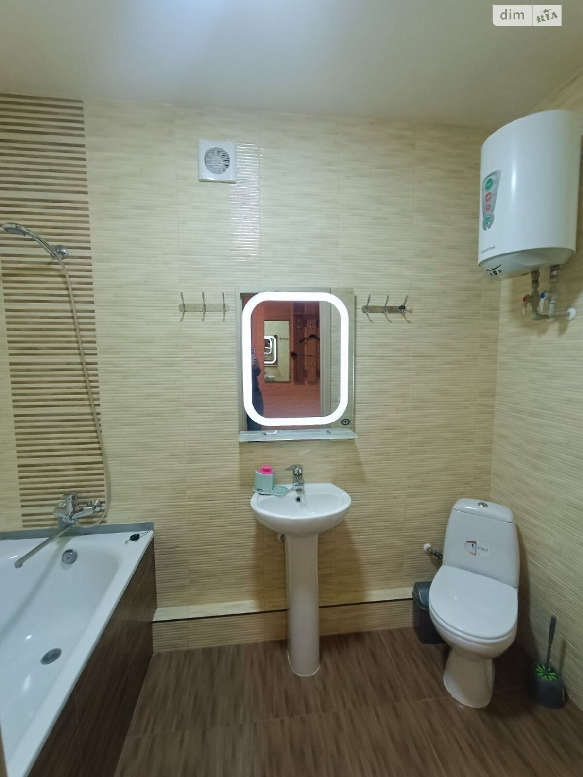 Продаж однокімнатної квартири в Харкові, на вул. Драгоманова 8, район Салтівка фото 1 Продаж однокімнатної квартири в Харкові, на вул. Драгоманова 8, район Салтівка фото 1