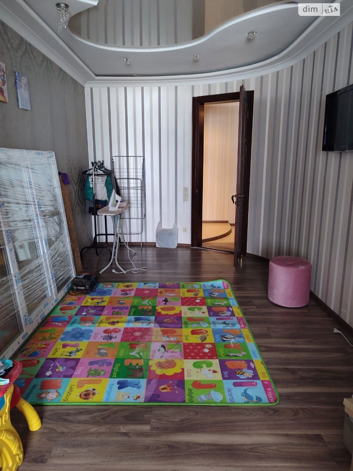 Продаж трикімнатної квартири в Харкові, на вул. Соборності України 228А, район Салтівка фото 1 Продаж трикімнатної квартири в Харкові, на вул. Соборності України 228А, район Салтівка фото 1