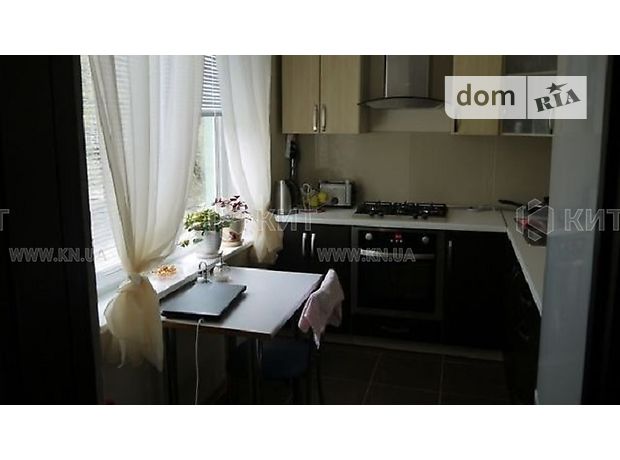 Продажа трехкомнатной квартиры в Харькове, на ул. Героев Труда район Салтовка фото 1 Продажа трехкомнатной квартиры в Харькове, на ул. Героев Труда район Салтовка фото 1