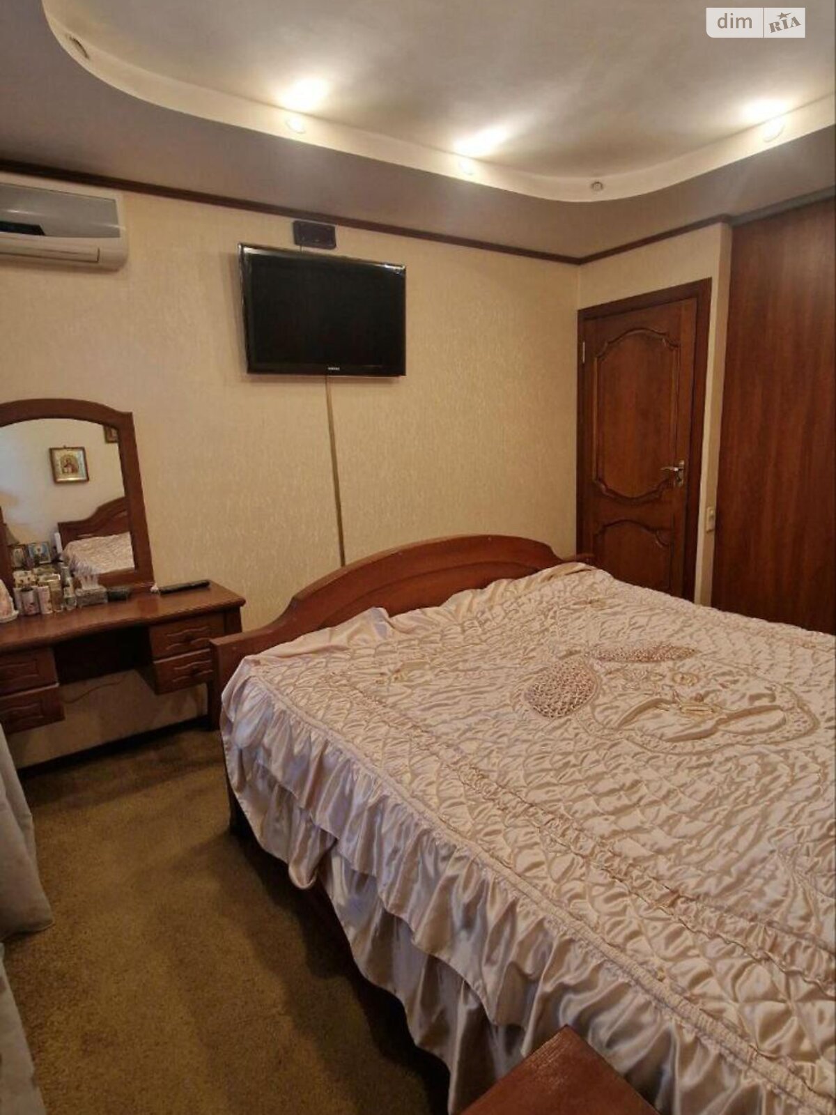 Продаж трикімнатної квартири в Харкові, на вул. Гвардійців-Широнінців 59, район Салтівка фото 1