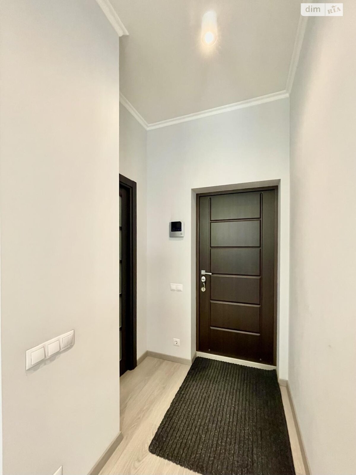 Продажа трехкомнатной квартиры в Харькове, на ул. Гвардейцев-Широнинцев, район Салтовка фото 1 Продажа трехкомнатной квартиры в Харькове, на ул. Гвардейцев-Широнинцев, район Салтовка фото 1