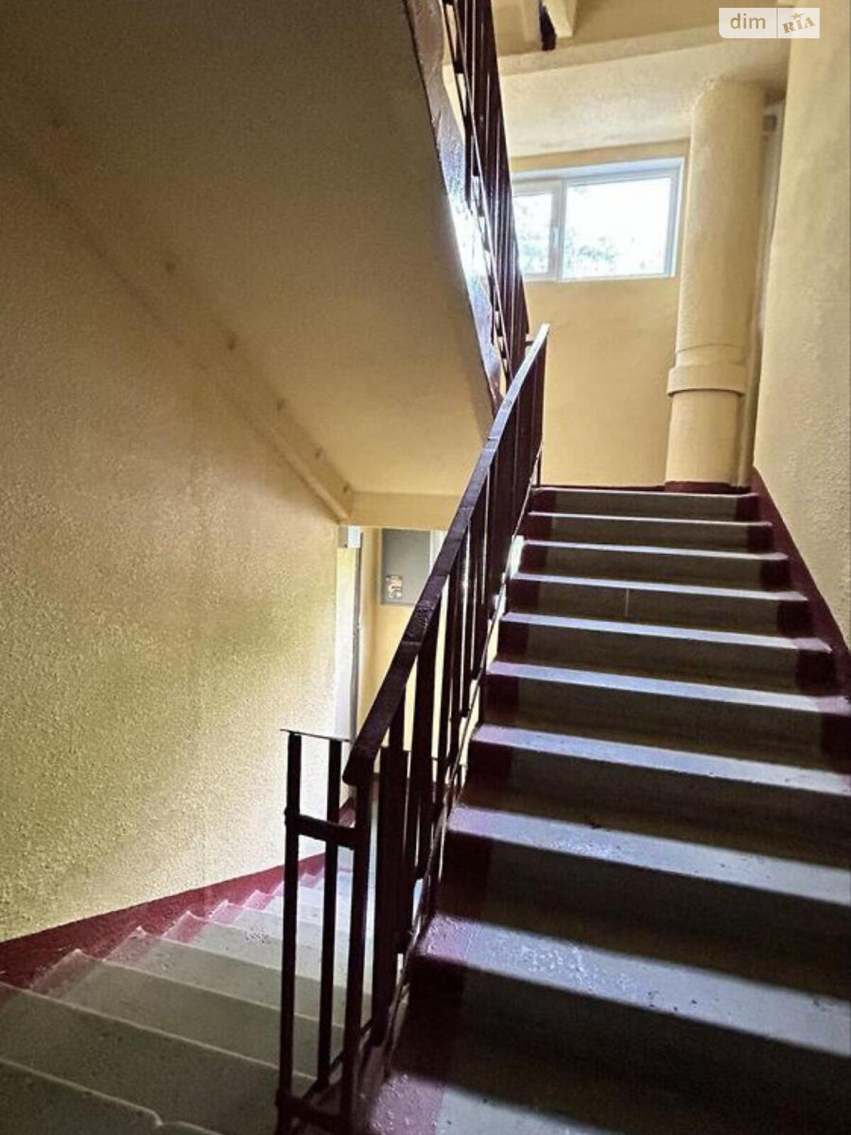 Продаж трикімнатної квартири в Харкові, на вул. Амосова 23, район Салтівка фото 1 Продаж трикімнатної квартири в Харкові, на вул. Амосова 23, район Салтівка фото 1