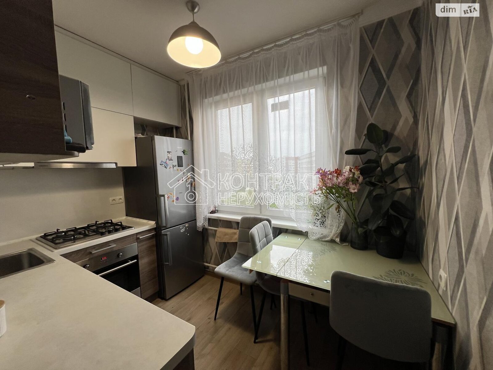 Продажа двухкомнатной квартиры в Харькове, на ул. Амосова, район Салтовка фото 1 Продажа двухкомнатной квартиры в Харькове, на ул. Амосова, район Салтовка фото 1