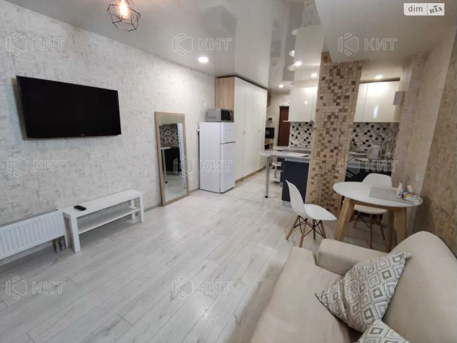 Продаж однокімнатної квартири в Харкові, на шосе Салтівське 43, район Салтівка фото 1 Продаж однокімнатної квартири в Харкові, на шосе Салтівське 43, район Салтівка фото 1