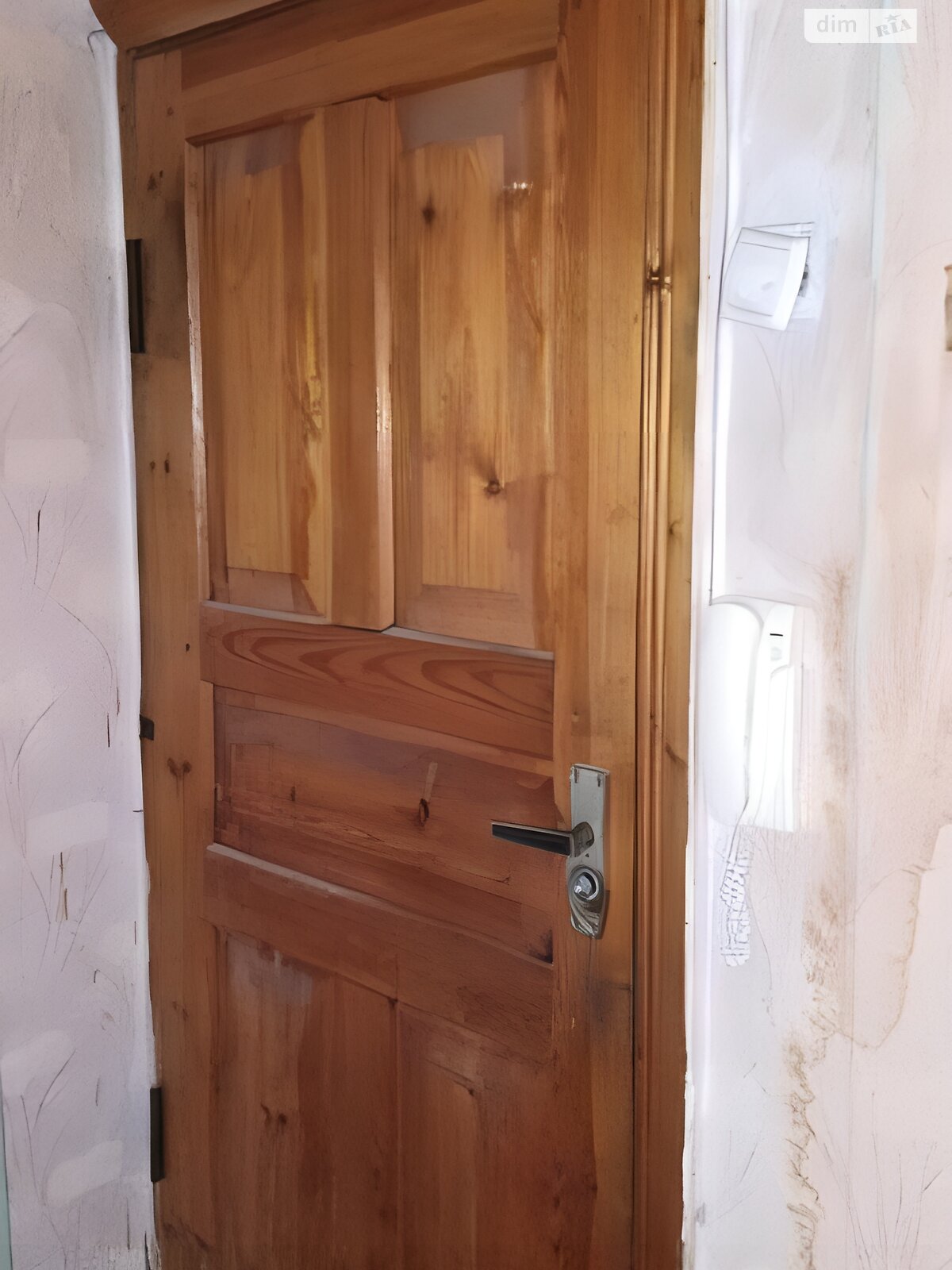 Продаж однокімнатної квартири в Харкові, на шосе Салтівське 145, район Салтівка фото 1 Продаж однокімнатної квартири в Харкові, на шосе Салтівське 145, район Салтівка фото 1