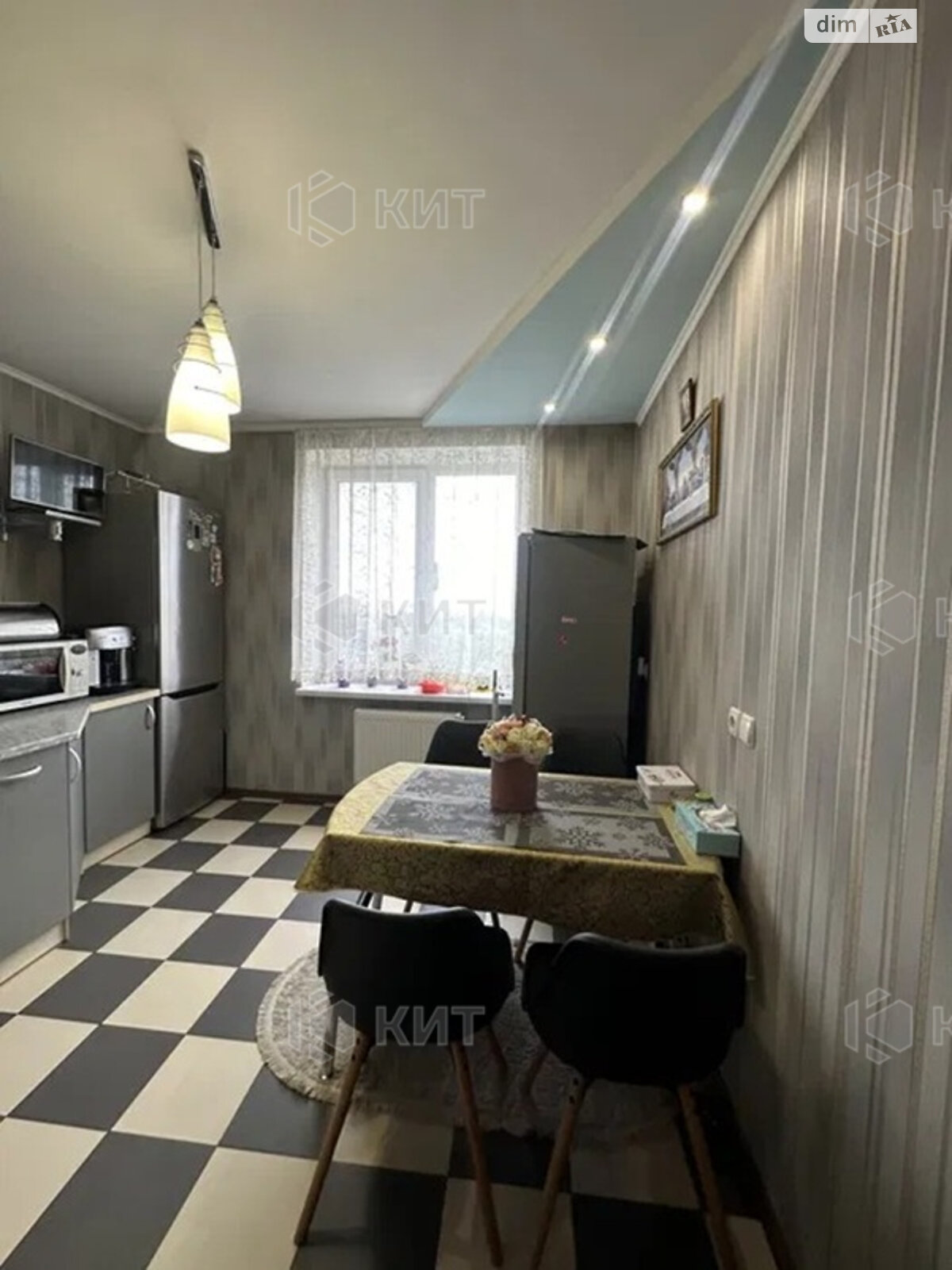 Продажа трехкомнатной квартиры в Харькове, на шоссе Салтовское 73Б, район Салтовка фото 1 Продажа трехкомнатной квартиры в Харькове, на шоссе Салтовское 73Б, район Салтовка фото 1