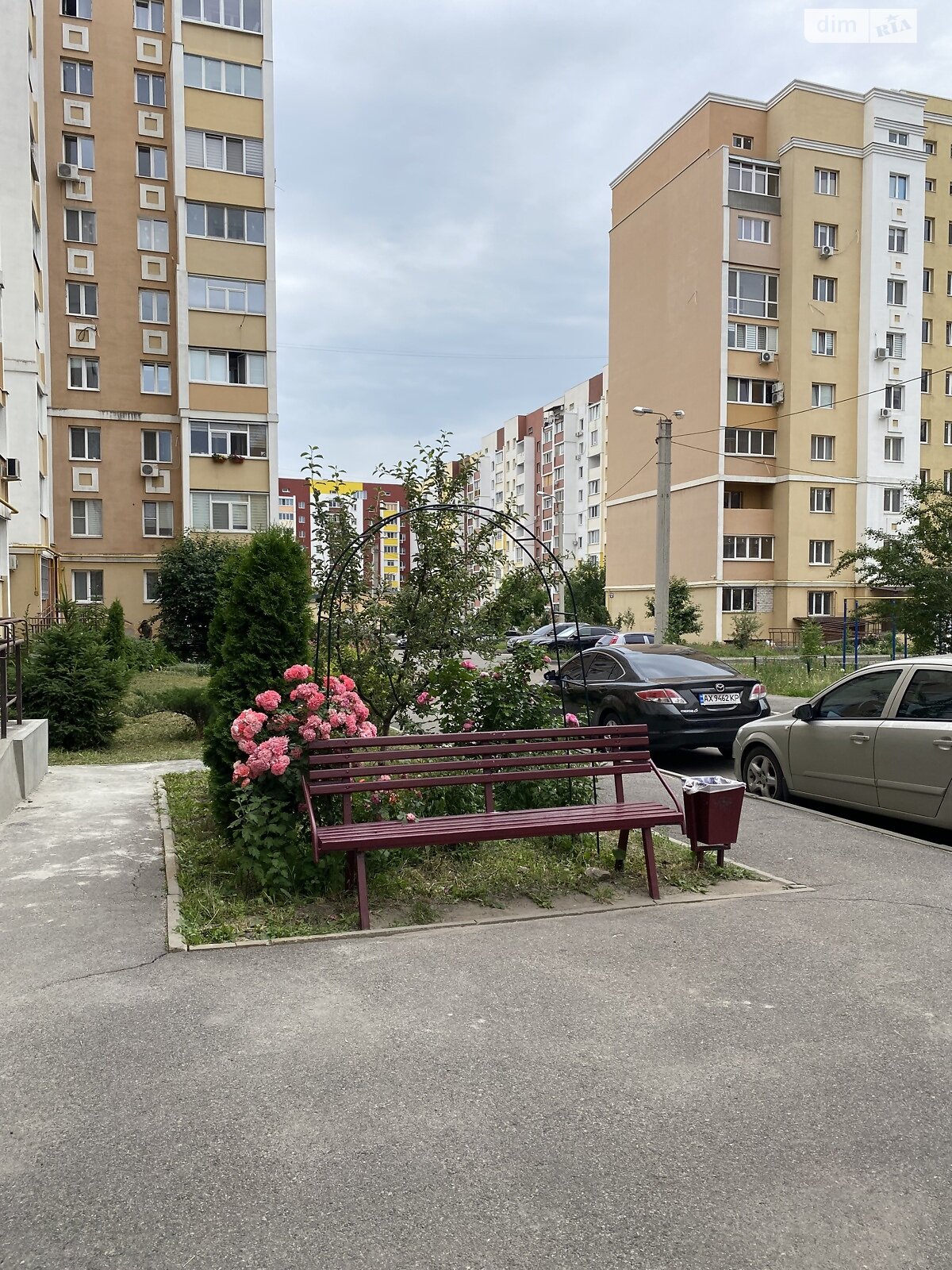 Продаж двокімнатної квартири в Харкові, на шосе Салтівське 264Л, район Салтівка фото 1 Продаж двокімнатної квартири в Харкові, на шосе Салтівське 264Л, район Салтівка фото 1