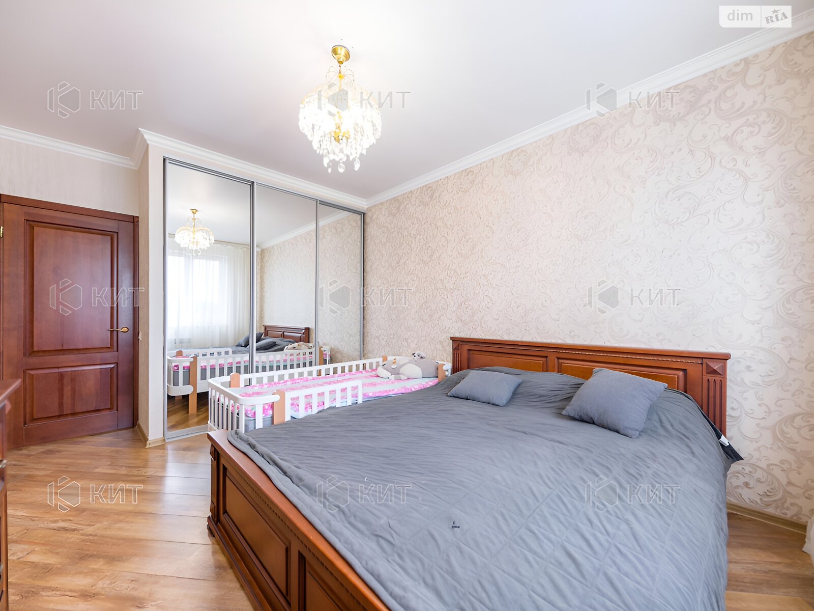 Продаж двокімнатної квартири в Харкові, на просп. Тракторобудівників 102, район Салтівка фото 1 Продаж двокімнатної квартири в Харкові, на просп. Тракторобудівників 102, район Салтівка фото 1