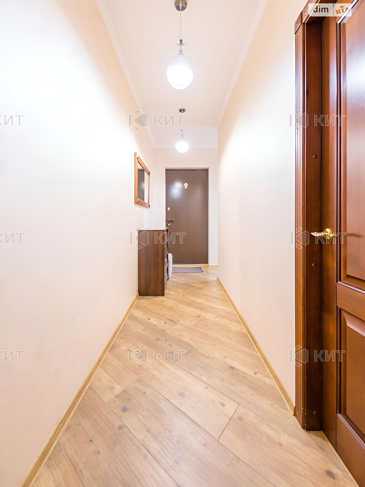 Продаж двокімнатної квартири в Харкові, на просп. Тракторобудівників 102, район Салтівка фото 1 Продаж двокімнатної квартири в Харкові, на просп. Тракторобудівників 102, район Салтівка фото 1