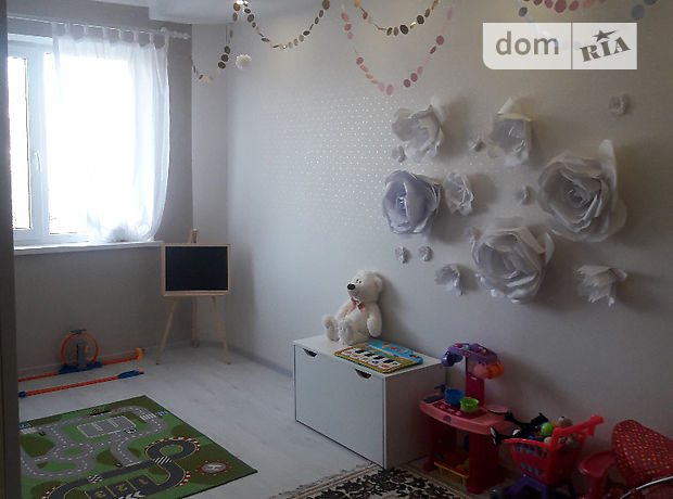 Продажа квартиры, 3 ком., Харьков, р‑н. Салтовка, ст.м. Героев труда, Уборевича улица Продажа квартиры, 3 ком., Харьков, р‑н. Салтовка, ст.м. Героев труда, Уборевича улица