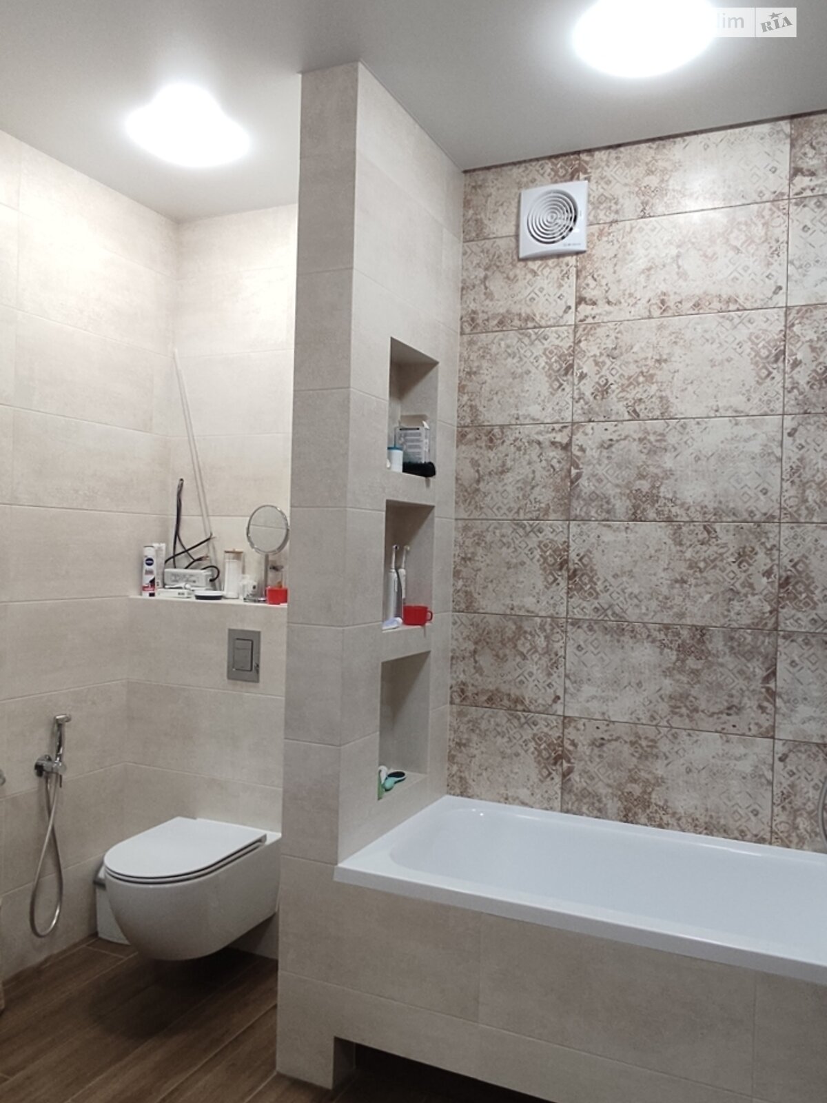 Продаж трикімнатної квартири в Харкові, на вул. Академіка Павлова 158 корпус 1, район Салтівський фото 1 Продаж трикімнатної квартири в Харкові, на вул. Академіка Павлова 158 корпус 1, район Салтівський фото 1