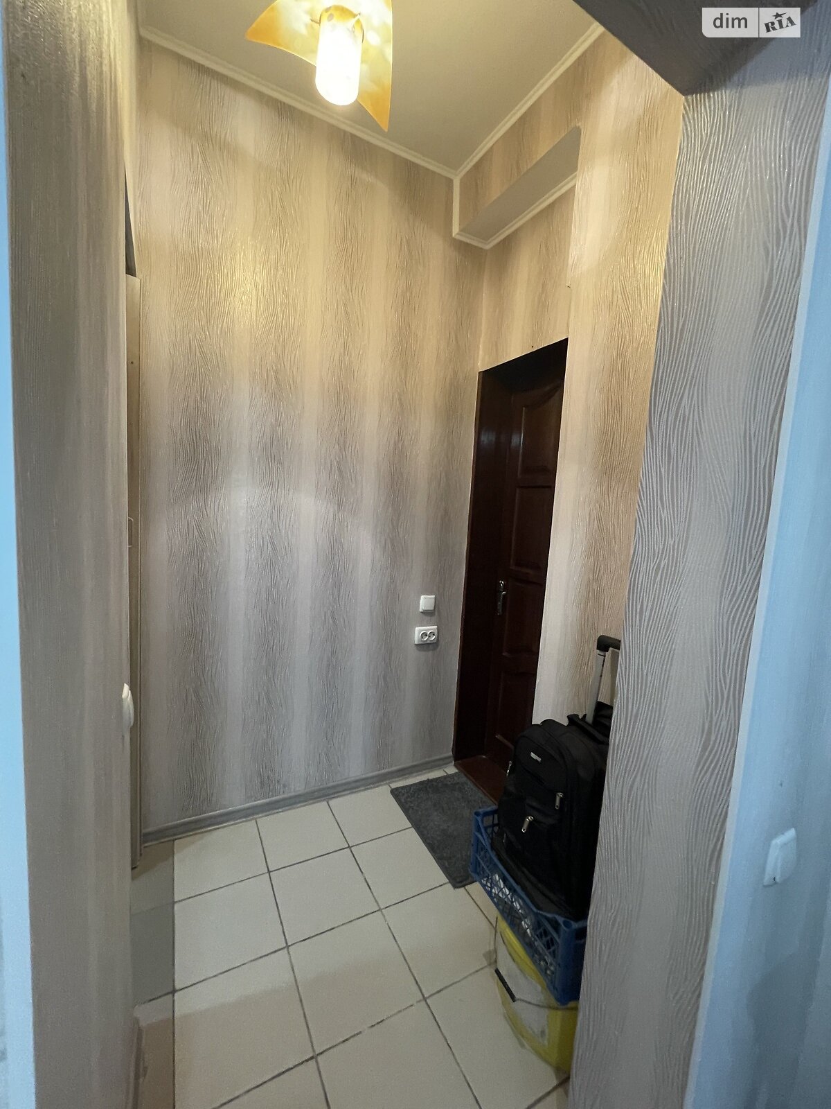 Продаж однокімнатної квартири в Харкові, на вул. Фісановича, район Салтівський фото 1 Продаж однокімнатної квартири в Харкові, на вул. Фісановича, район Салтівський фото 1