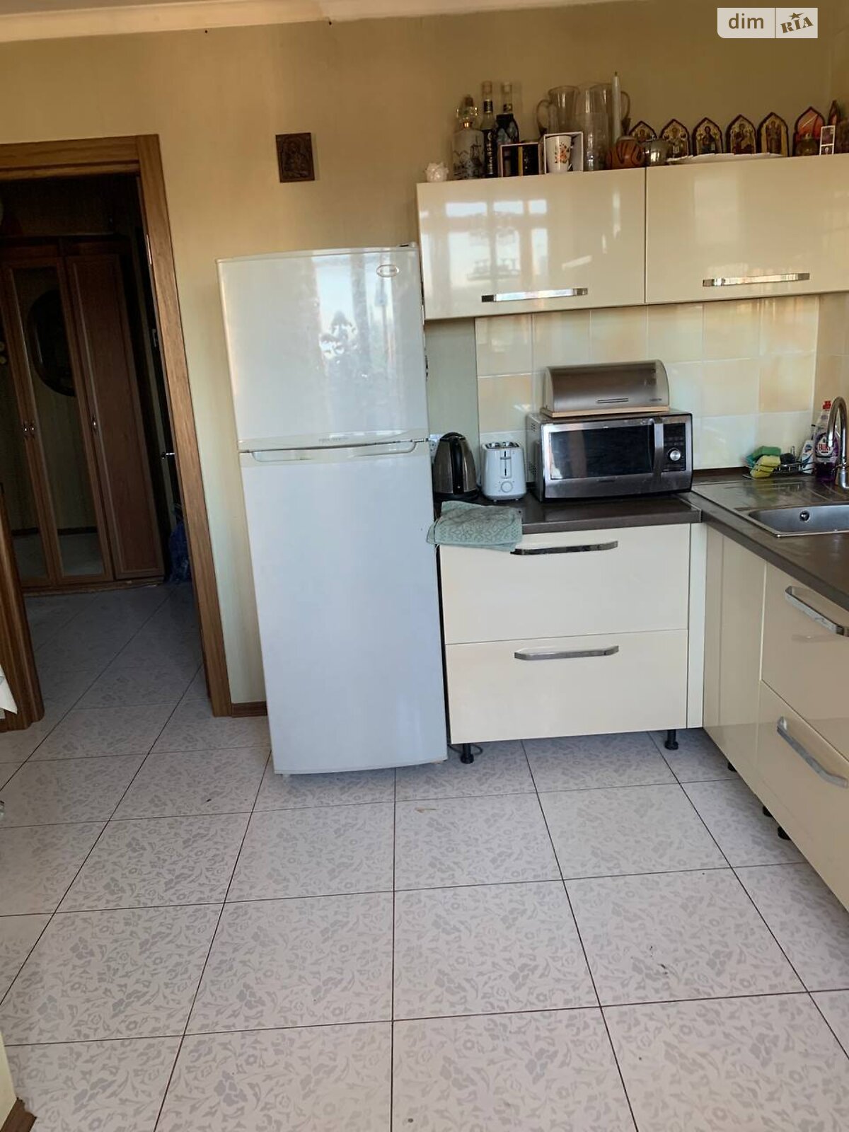 Продажа трехкомнатной квартиры в Харькове, на просп. Героев Харькова 97, район Салтовский фото 1 Продажа трехкомнатной квартиры в Харькове, на просп. Героев Харькова 97, район Салтовский фото 1