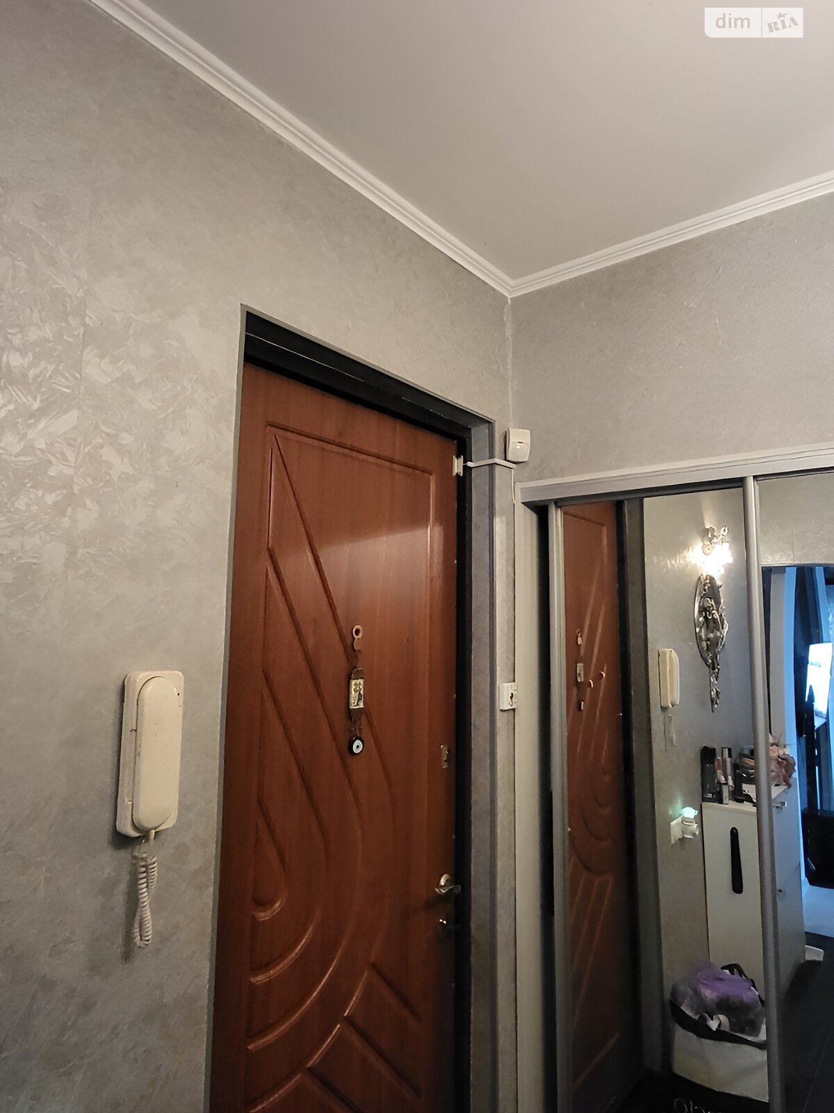 Продажа трехкомнатной квартиры в Харькове, на ул. Гвардейцев-Широнинцев 54, район Салтовский фото 1 Продажа трехкомнатной квартиры в Харькове, на ул. Гвардейцев-Широнинцев 54, район Салтовский фото 1