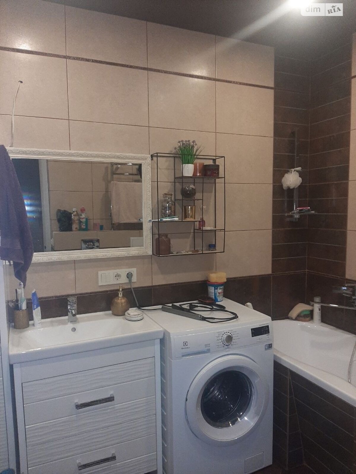 Продажа трехкомнатной квартиры в Харькове, на ул. Гвардейцев-Широнинцев 62, район Салтовский фото 1 Продажа трехкомнатной квартиры в Харькове, на ул. Гвардейцев-Широнинцев 62, район Салтовский фото 1