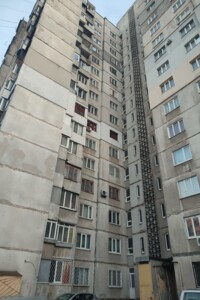 Продажа трехкомнатной квартиры в Харькове, на ул. Гвардейцев-Широнинцев 51, район Салтовский фото 2