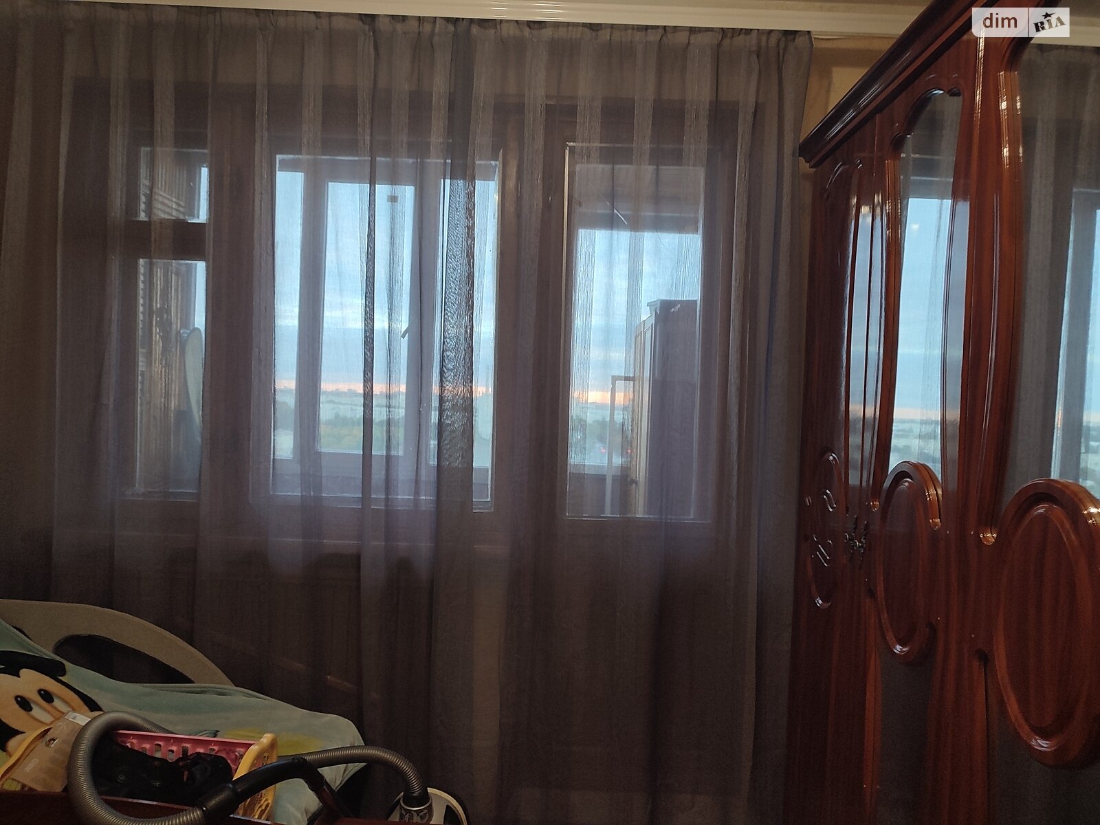 Продажа трехкомнатной квартиры в Харькове, на ул. Гвардейцев-Широнинцев 51, район Салтовский фото 1