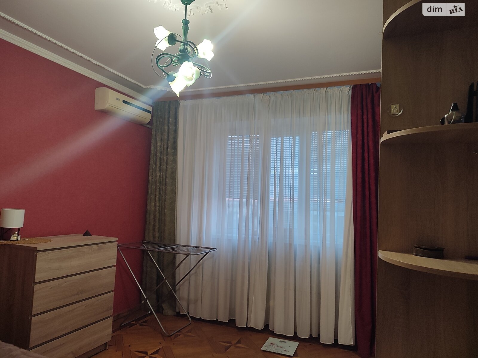 Продажа трехкомнатной квартиры в Харькове, на ул. Гвардейцев-Широнинцев 51, район Салтовский фото 1