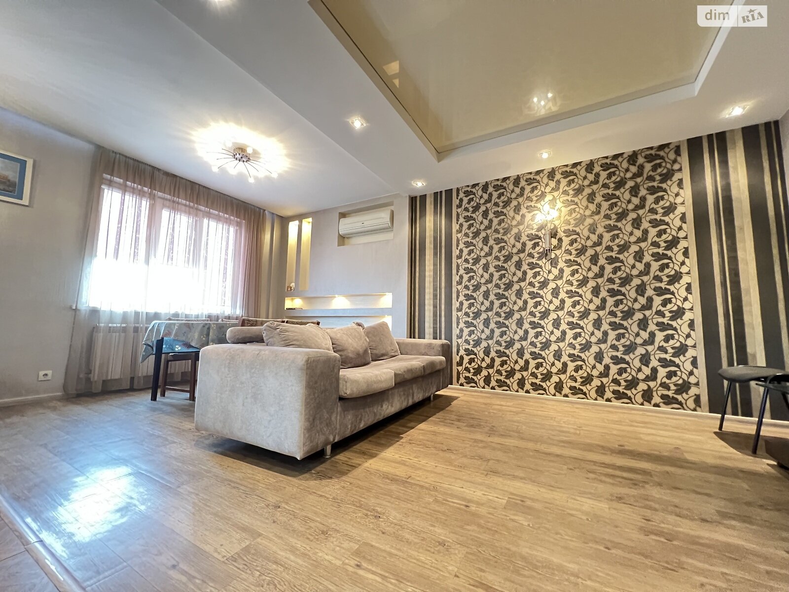 Продаж трикімнатної квартири в Харкові, на вул. Гвардійців-Широнінців 101, район Салтівський фото 1 Продаж трикімнатної квартири в Харкові, на вул. Гвардійців-Широнінців 101, район Салтівський фото 1