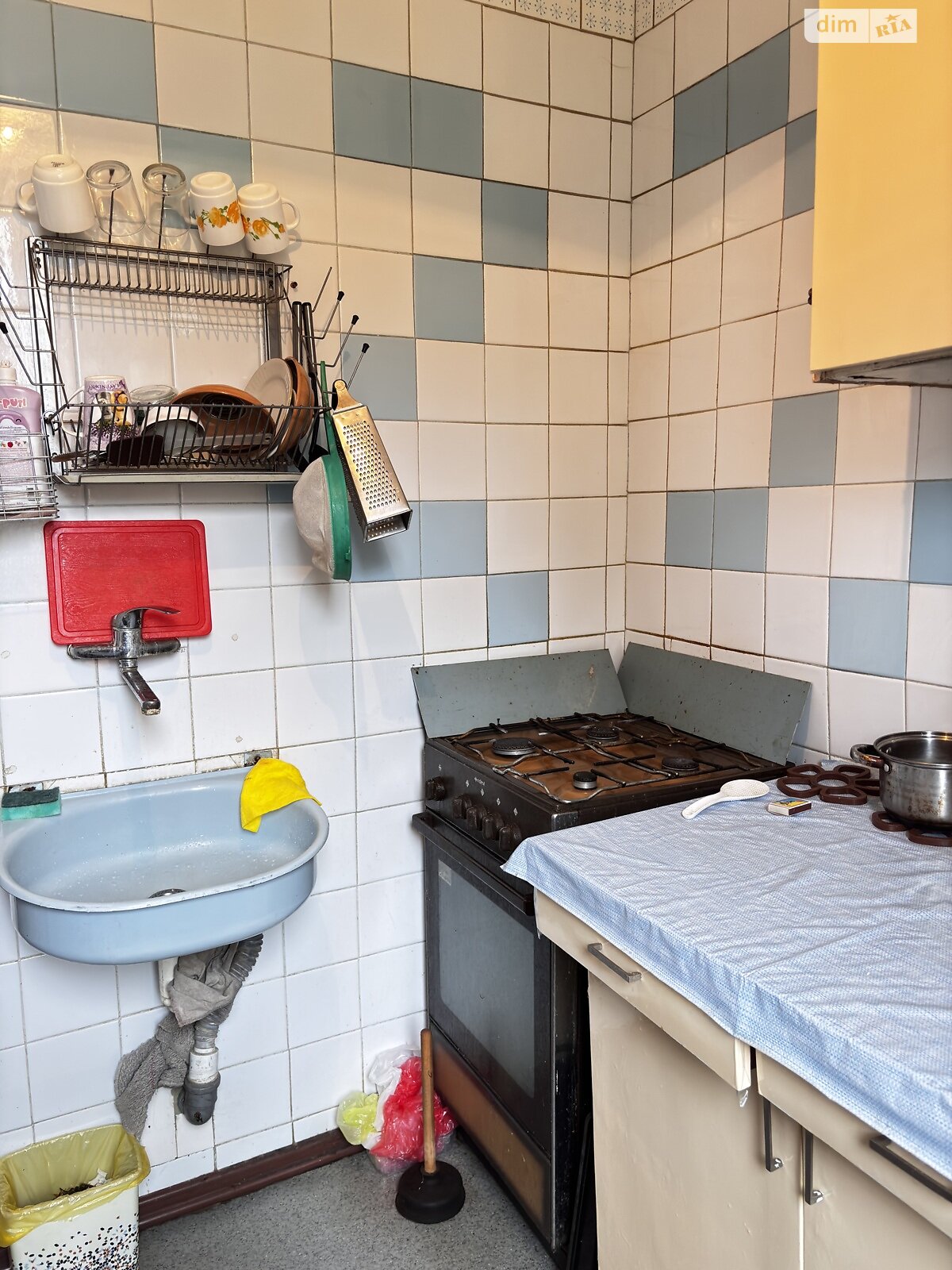 Продажа трехкомнатной квартиры в Харькове, на ул. Гвардейцев-Широнинцев 11Б, район Салтовский фото 1 Продажа трехкомнатной квартиры в Харькове, на ул. Гвардейцев-Широнинцев 11Б, район Салтовский фото 1