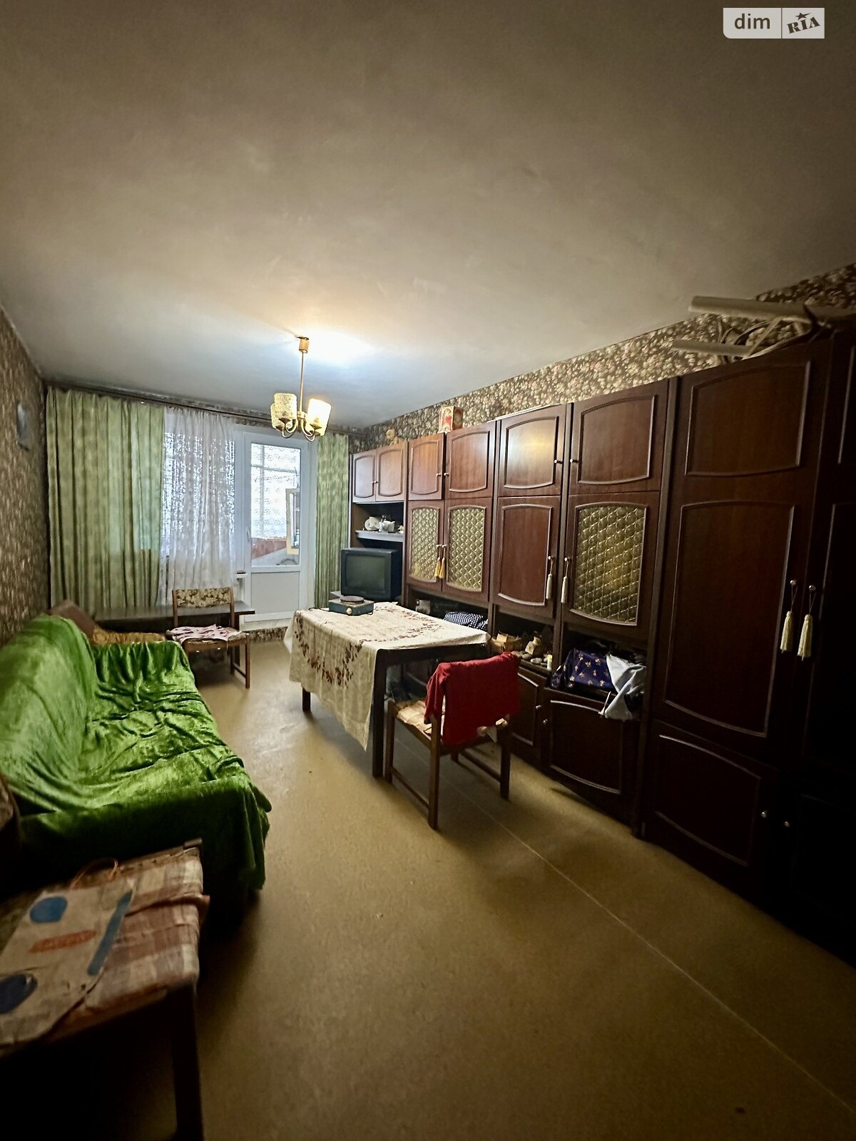 Продажа трехкомнатной квартиры в Харькове, на ул. Нескореных 33, район Салтовский фото 1 Продажа трехкомнатной квартиры в Харькове, на ул. Нескореных 33, район Салтовский фото 1