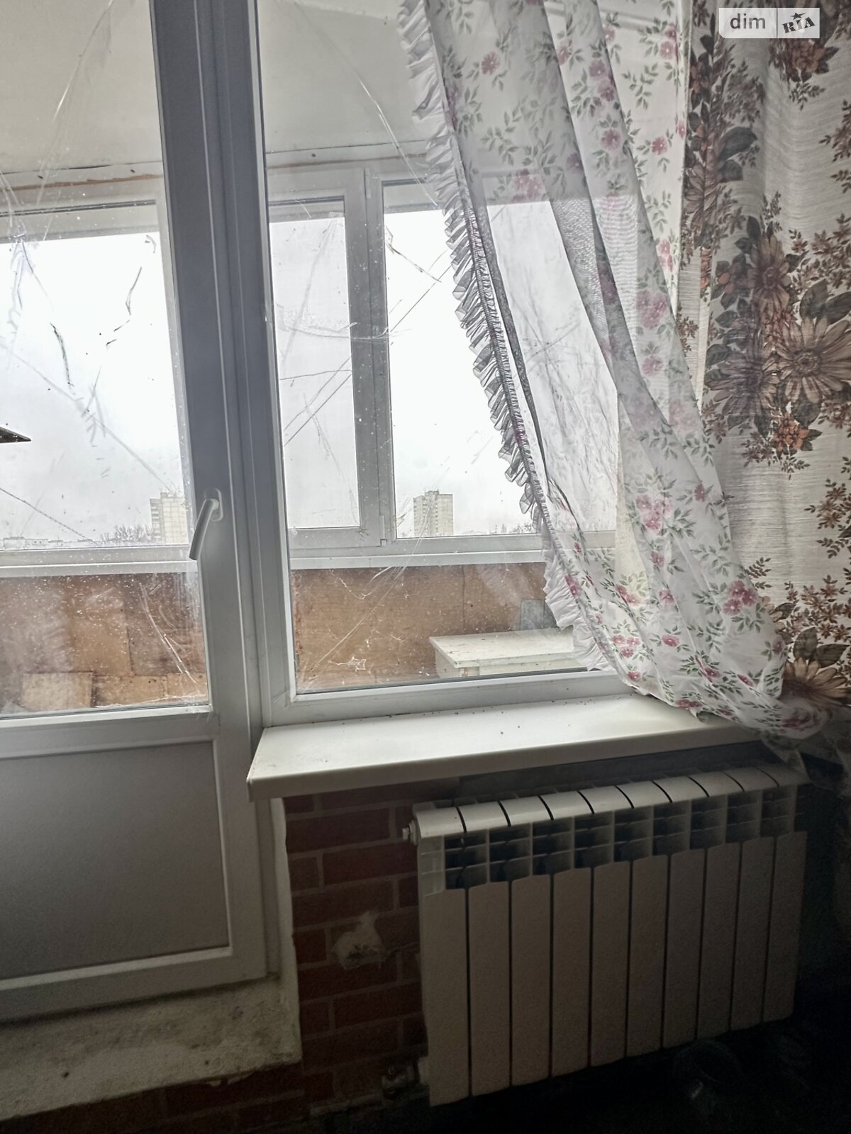Продажа трехкомнатной квартиры в Харькове, на ул. Нескореных 33, район Салтовский фото 1 Продажа трехкомнатной квартиры в Харькове, на ул. Нескореных 33, район Салтовский фото 1