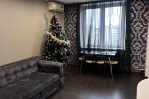 Продаж трикімнатної квартири в Харкові, на вул. Нескорених 70, район Салтівський фото 2