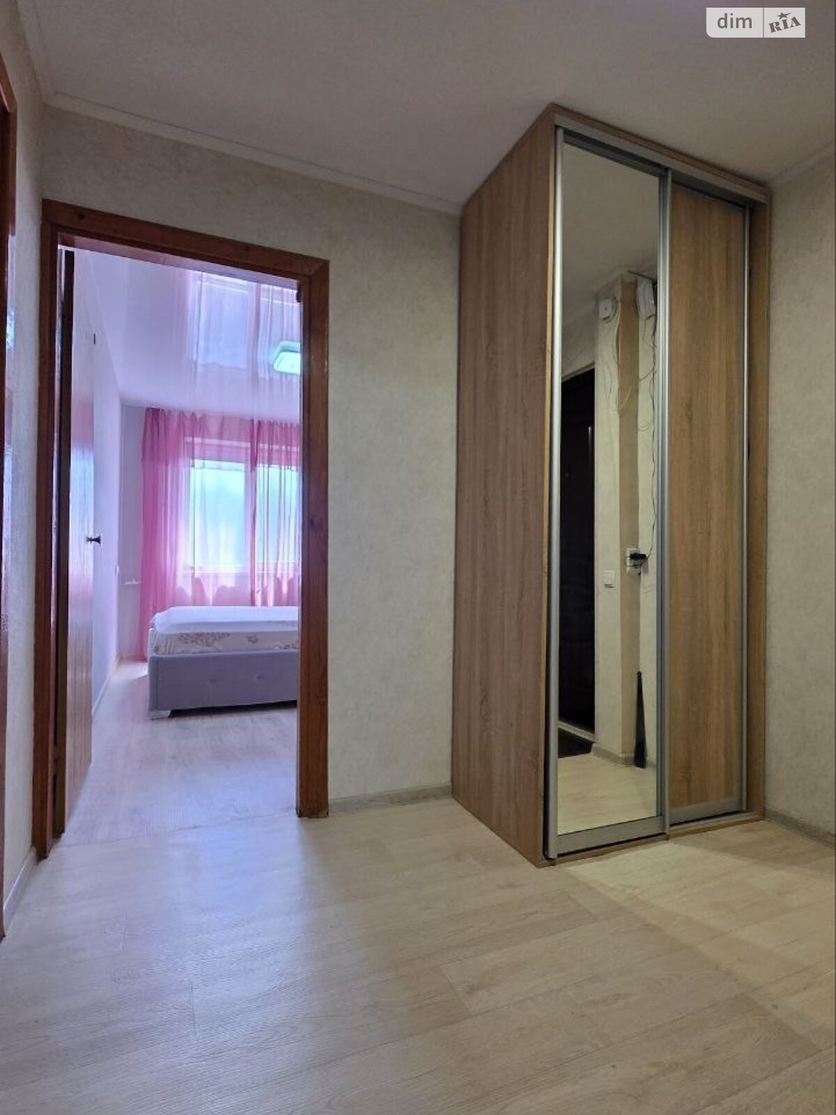 Продажа трехкомнатной квартиры в Харькове, на ул. Нескореных 54А, район Салтовский фото 1 Продажа трехкомнатной квартиры в Харькове, на ул. Нескореных 54А, район Салтовский фото 1