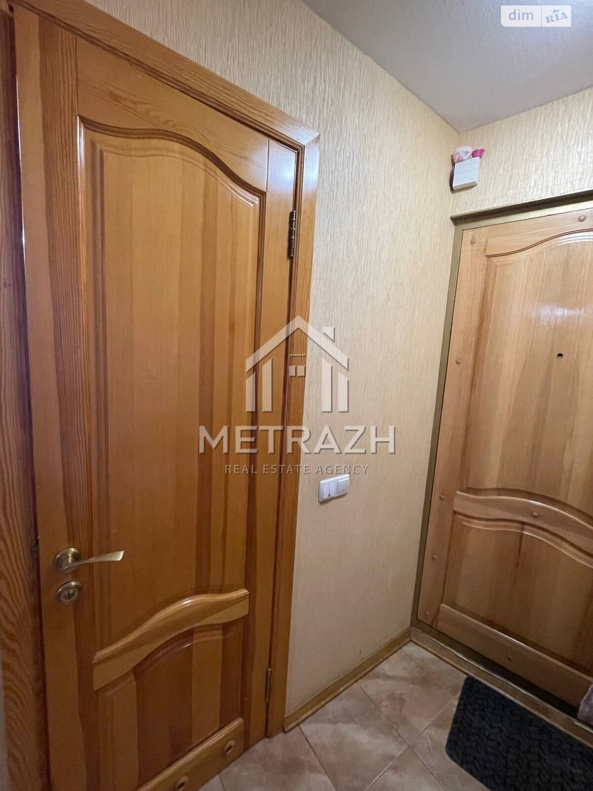 Продаж трикімнатної квартири в Харкові, на просп. Тракторобудівників 77, район Салтівський фото 1 Продаж трикімнатної квартири в Харкові, на просп. Тракторобудівників 77, район Салтівський фото 1