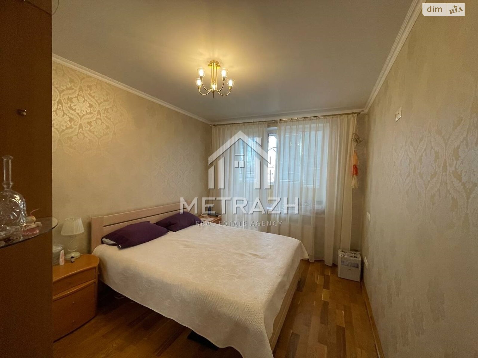 Продаж трикімнатної квартири в Харкові, на просп. Тракторобудівників 77, район Салтівський фото 1 Продаж трикімнатної квартири в Харкові, на просп. Тракторобудівників 77, район Салтівський фото 1
