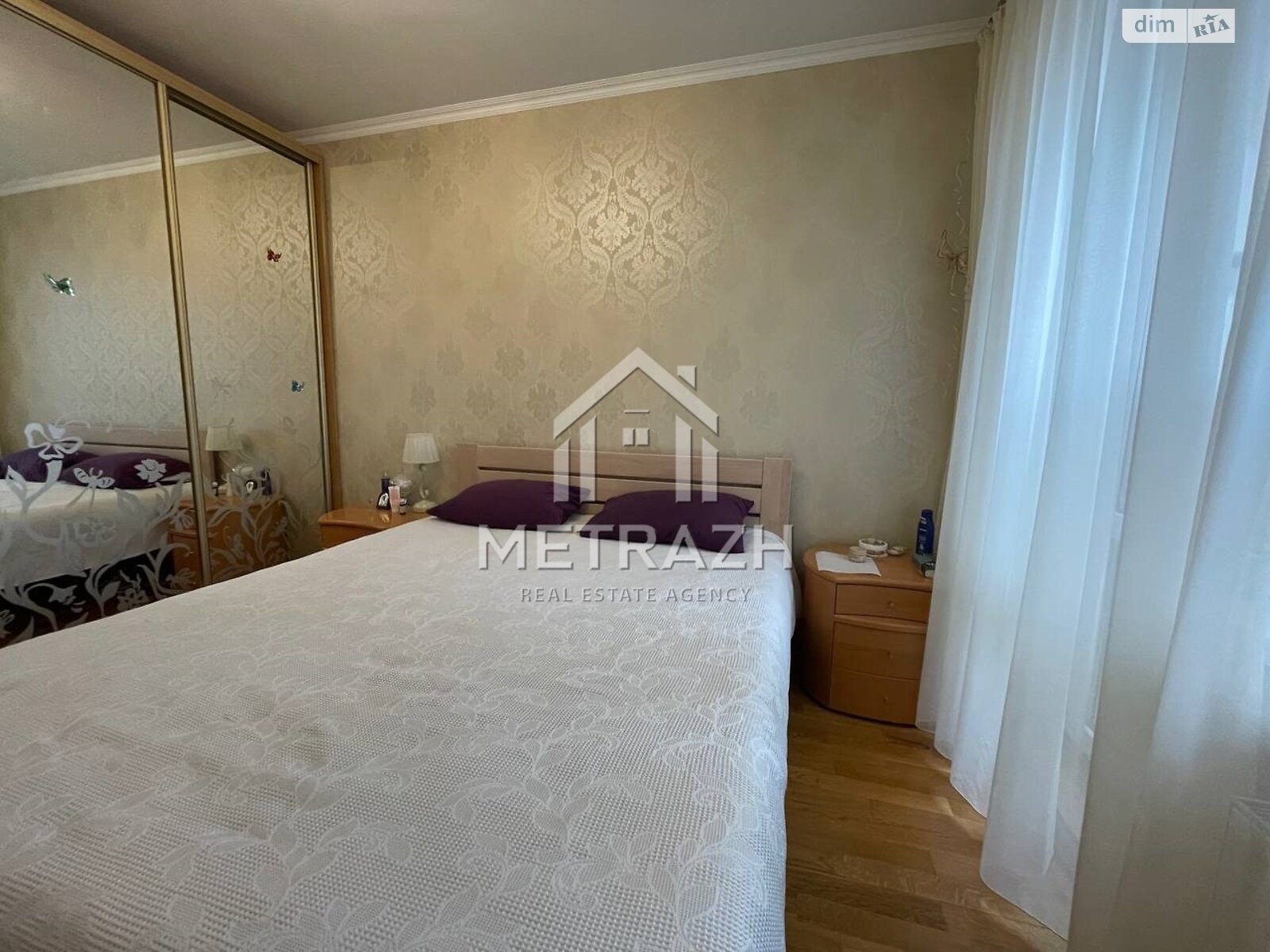 Продаж трикімнатної квартири в Харкові, на просп. Тракторобудівників 77, район Салтівський фото 1