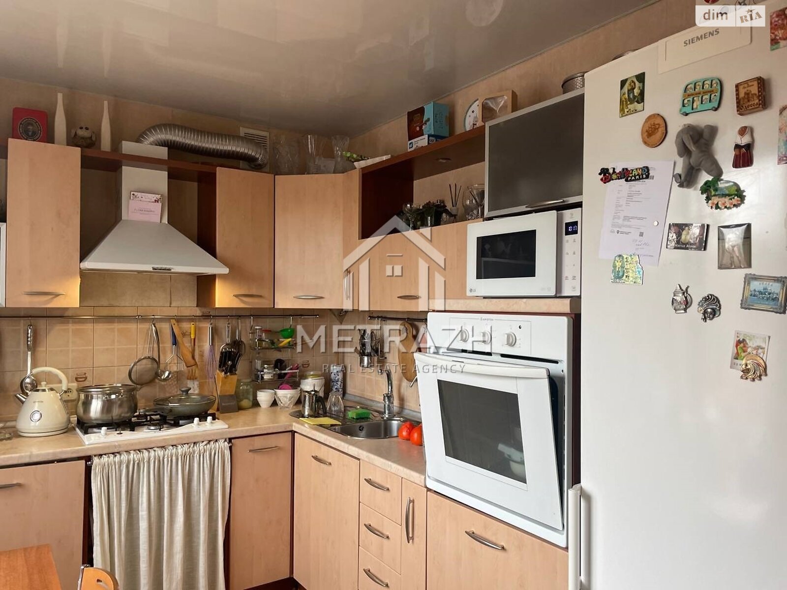 Продаж трикімнатної квартири в Харкові, на просп. Тракторобудівників 77, район Салтівський фото 1 Продаж трикімнатної квартири в Харкові, на просп. Тракторобудівників 77, район Салтівський фото 1