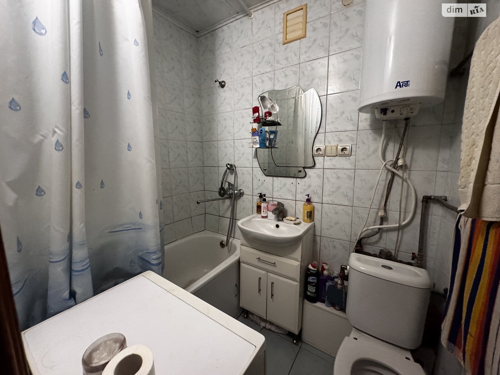 Продажа трехкомнатной квартиры в Харькове, на просп. Тракторостроителей 160А, район Салтовский фото 1 Продажа трехкомнатной квартиры в Харькове, на просп. Тракторостроителей 160А, район Салтовский фото 1