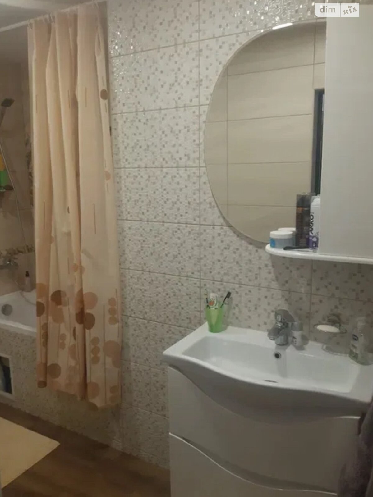 Продаж трикімнатної квартири в Харкові, на просп. Тракторобудівників 162Д, район Салтівський фото 1 Продаж трикімнатної квартири в Харкові, на просп. Тракторобудівників 162Д, район Салтівський фото 1