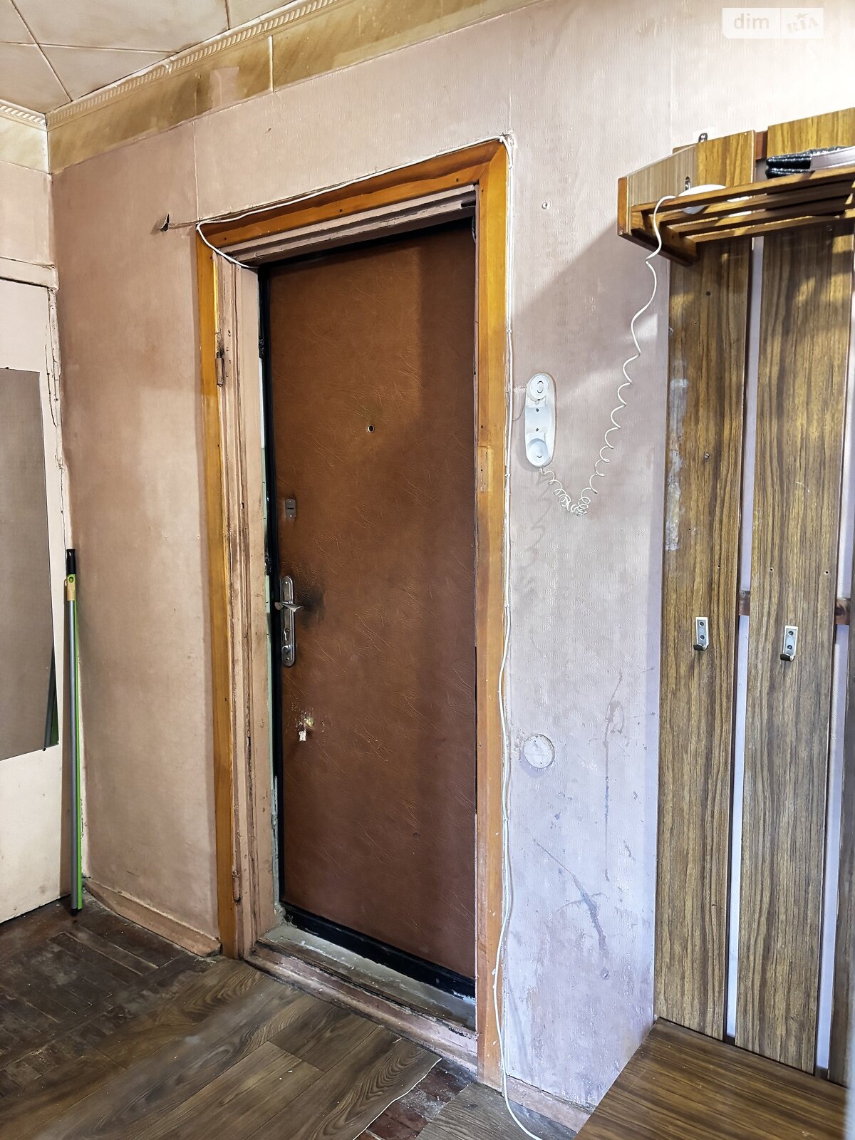 Продажа трехкомнатной квартиры в Харькове, на просп. Тракторостроителей 122А, район Салтовский фото 1