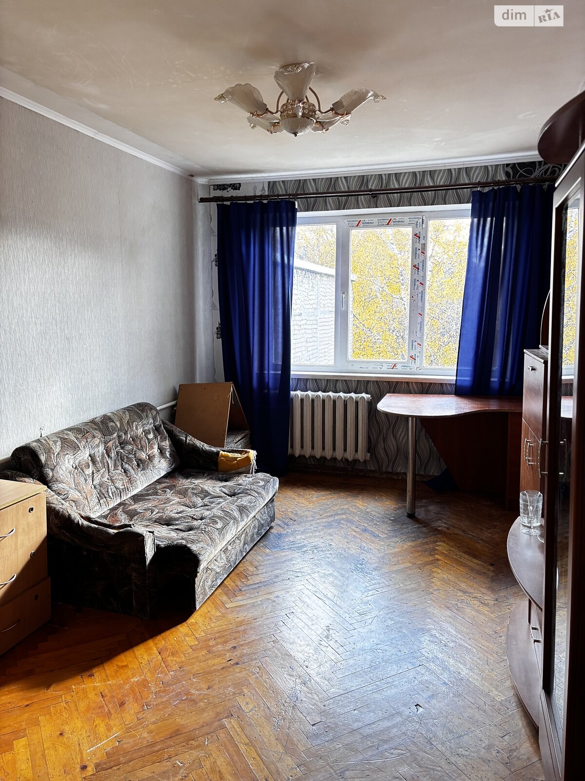 Продажа трехкомнатной квартиры в Харькове, на просп. Тракторостроителей 122А, район Салтовский фото 1