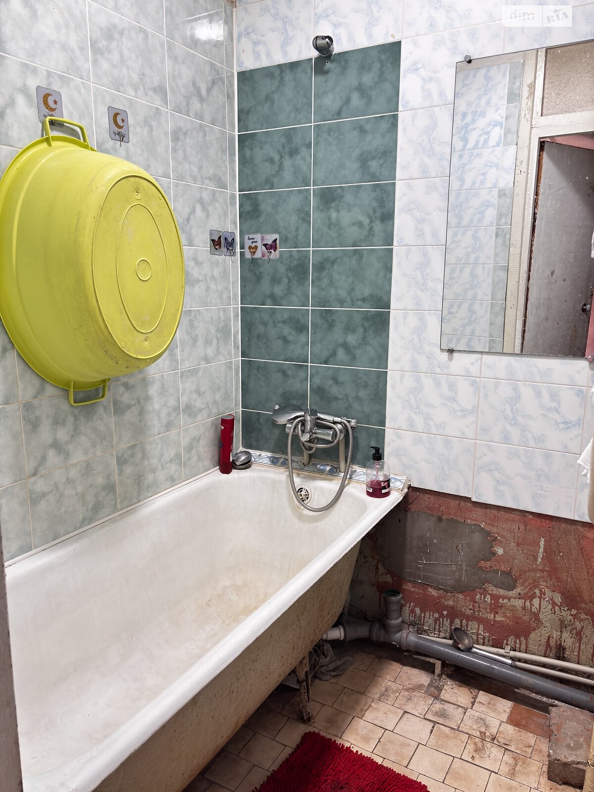 Продажа трехкомнатной квартиры в Харькове, на просп. Тракторостроителей 122А, район Салтовский фото 1