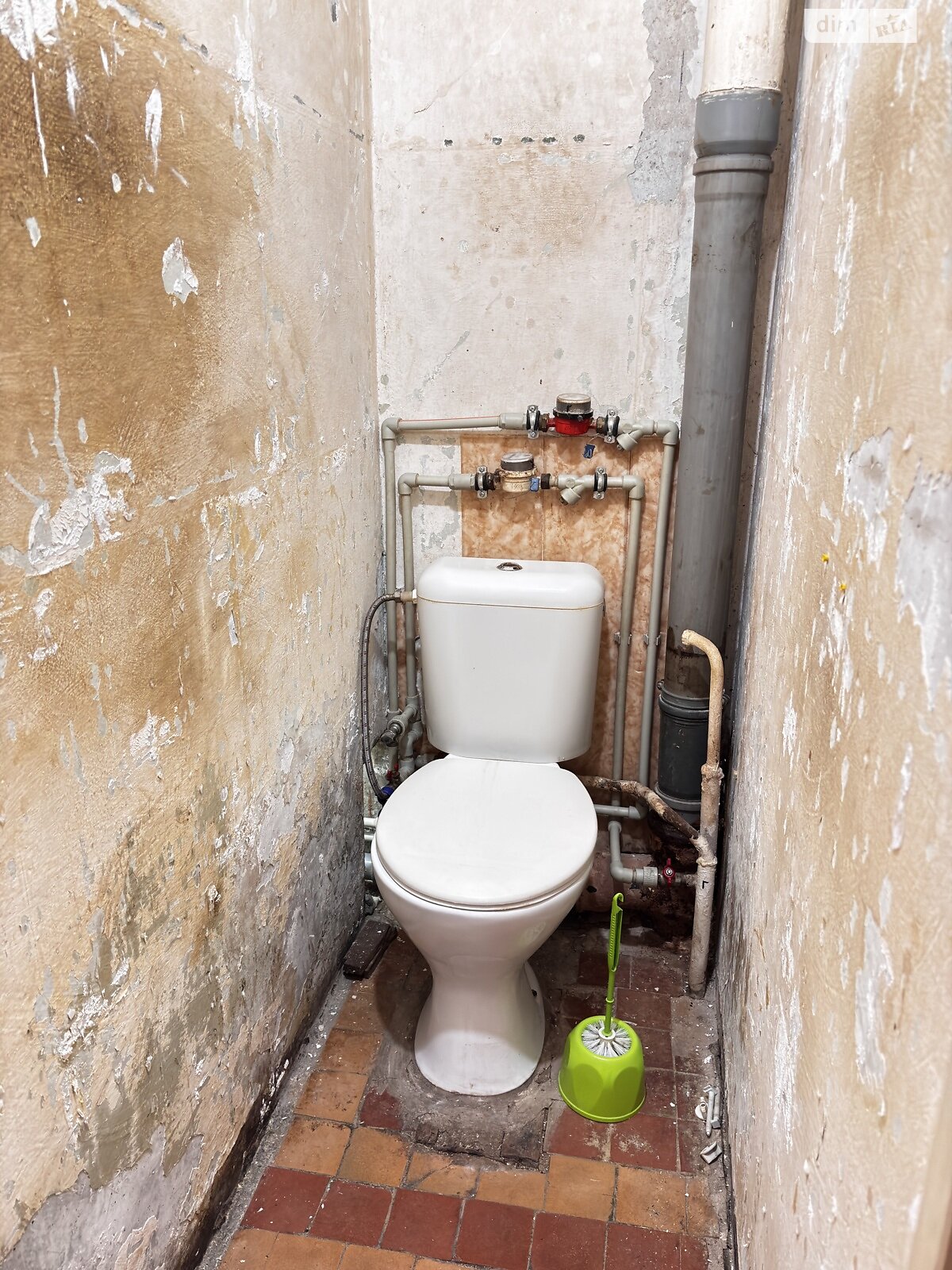 Продажа трехкомнатной квартиры в Харькове, на просп. Тракторостроителей 122А, район Салтовский фото 1